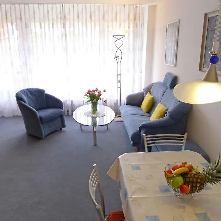 Apartamento Promenade - Utoring-66 By Interhome Arosa